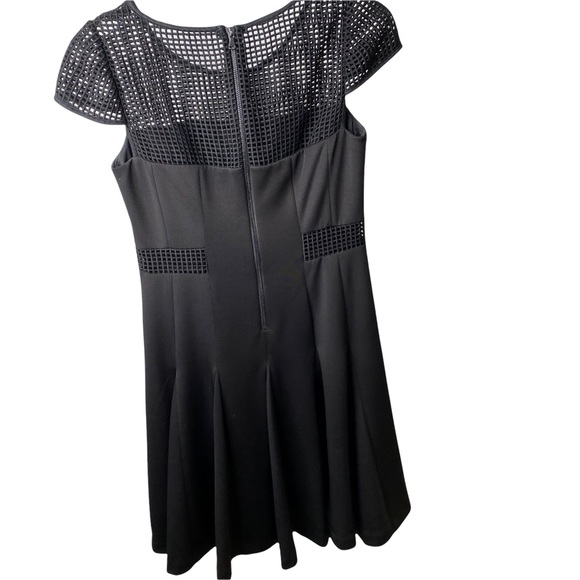 Betsey Johnson Yoke Black Mesh Fit Flare Cocktail Party Dress Size 6 - Picture 6 of 10